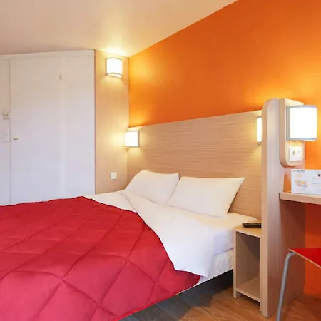 Hotel Premiere Classe *