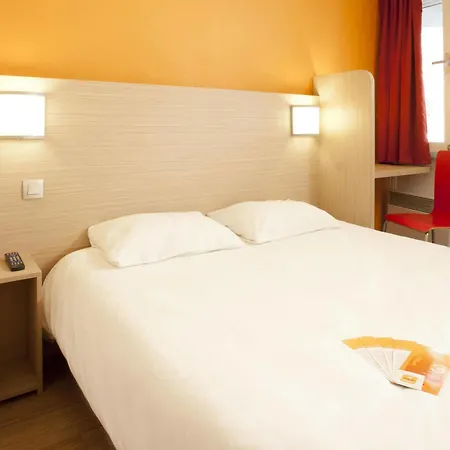 Premiere Classe Hotel *